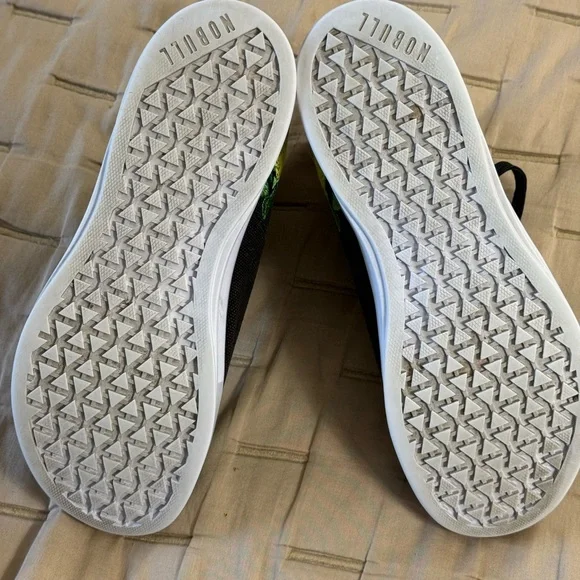 NOBULL Superblossom Embroidered Floral Hi-Top Trainer Shoes Size 10 - Picture 9 of 9